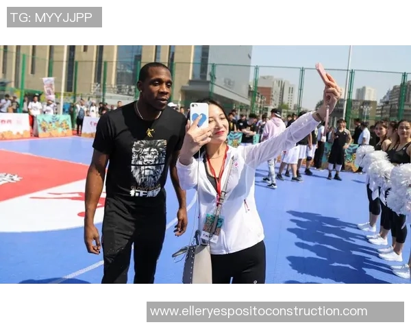 哈德森的传奇旅程：从篮球场到人生巅峰的精彩故事